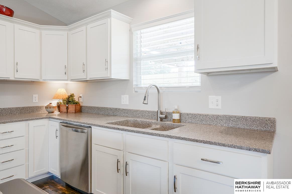 679 N 27 Street, Blair, Nebraska image 9