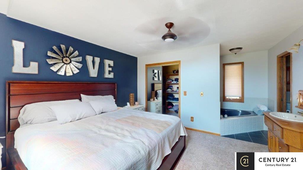 19402 Birdsley Road, Council Bluffs, Iowa image 26