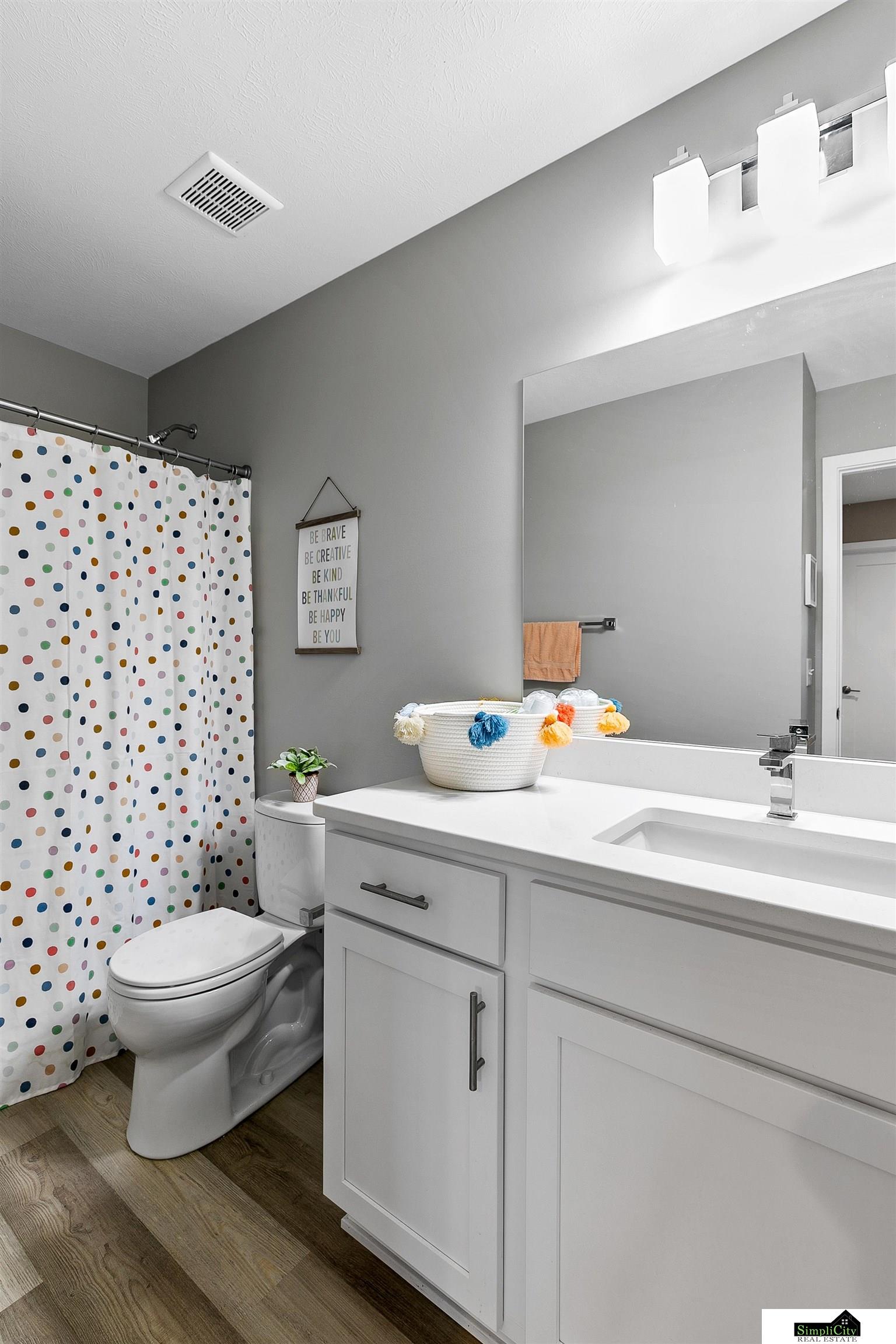 929 Titan Drive, Hickman, Nebraska image 18