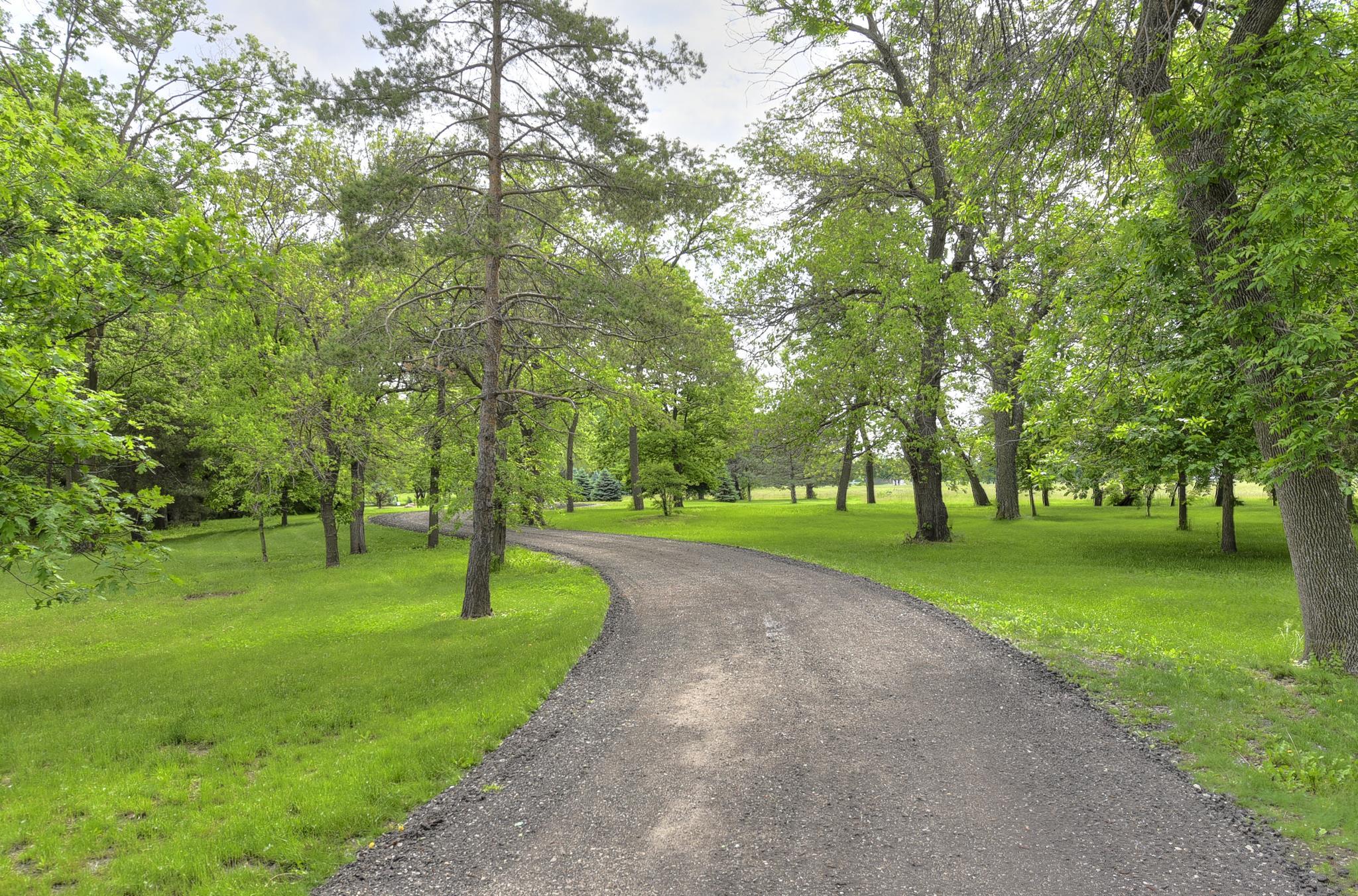 27350 W Center Road, Waterloo, Nebraska image 2