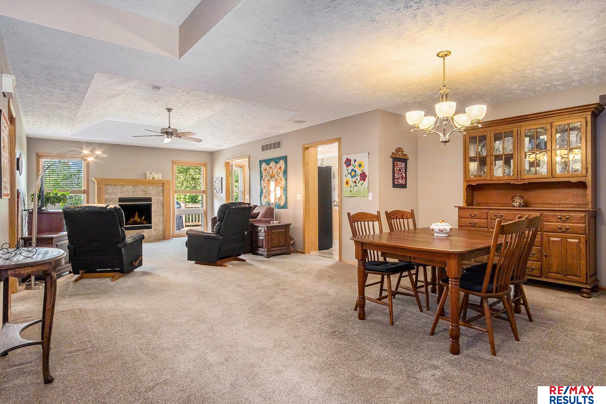 16222 Redwood Street, Omaha, Nebraska image 2