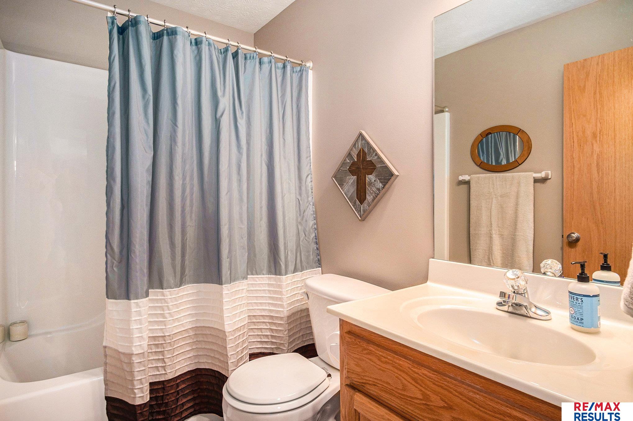 16222 Redwood Street, Omaha, Nebraska image 23
