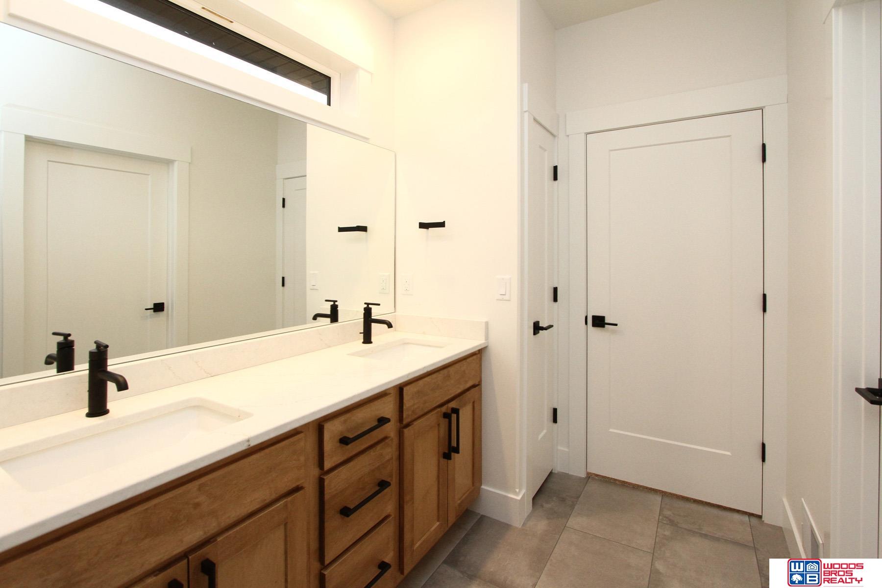 15618 Riha Circle, Springfield, Nebraska image 32