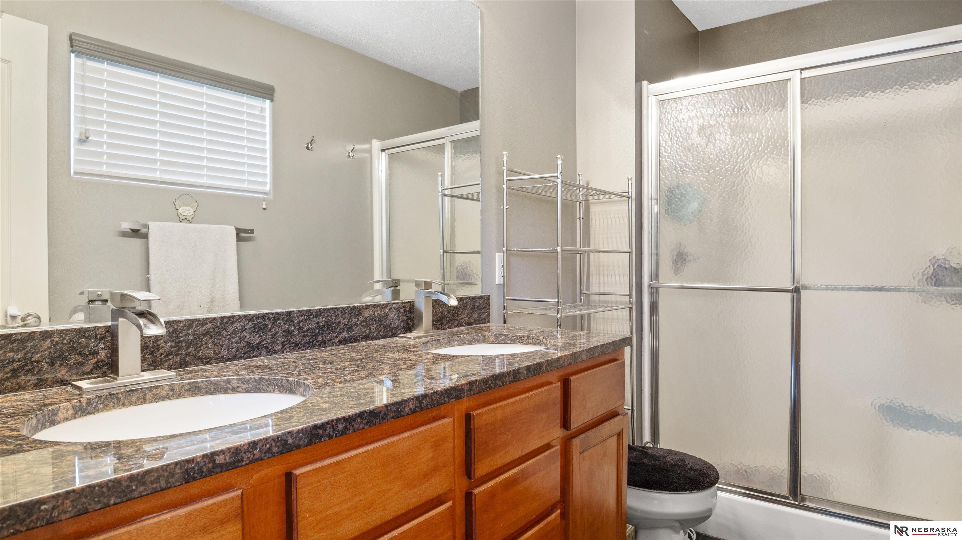 18108 Edna Street, Omaha, Nebraska image 18