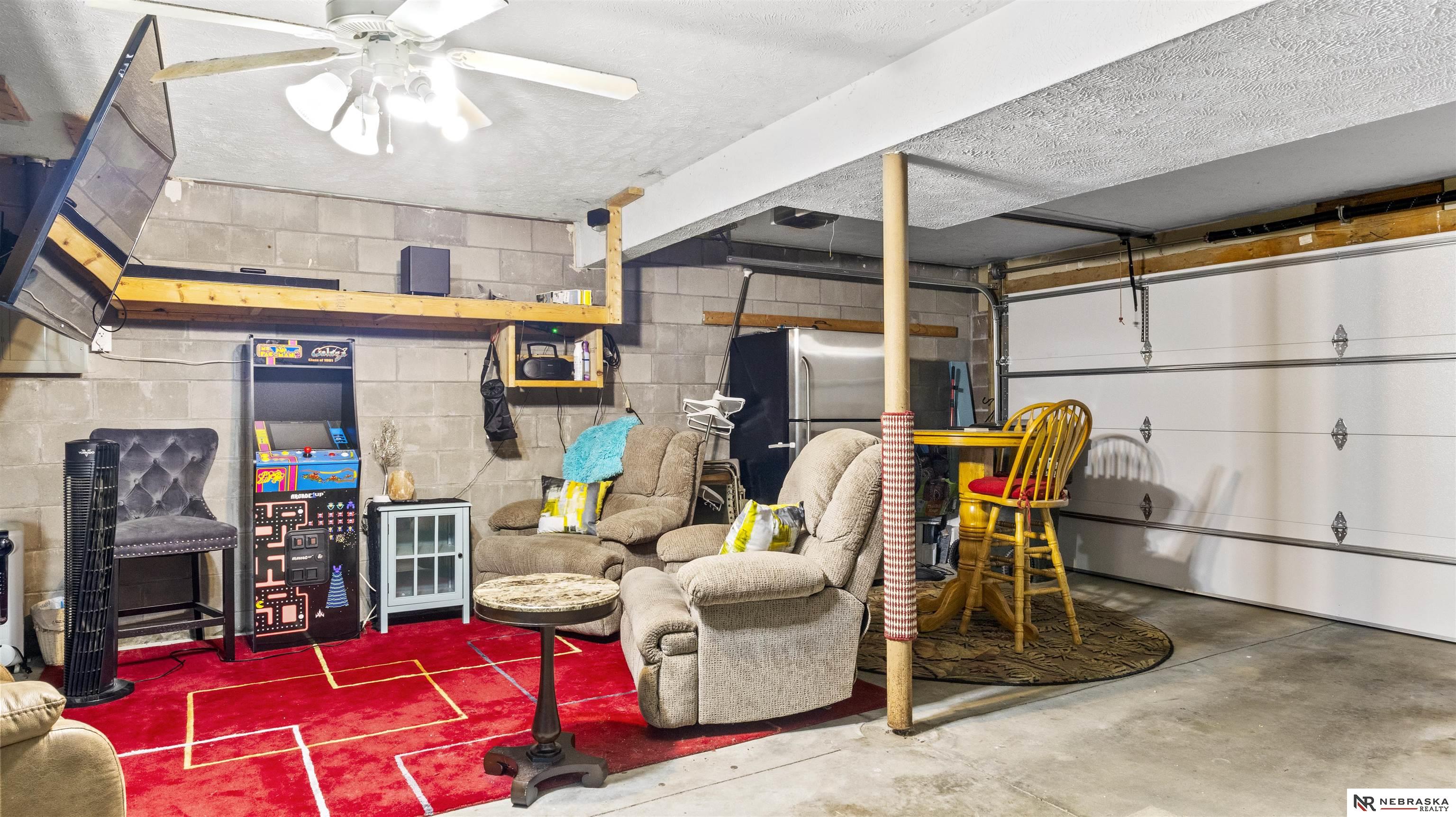 18108 Edna Street, Omaha, Nebraska image 23