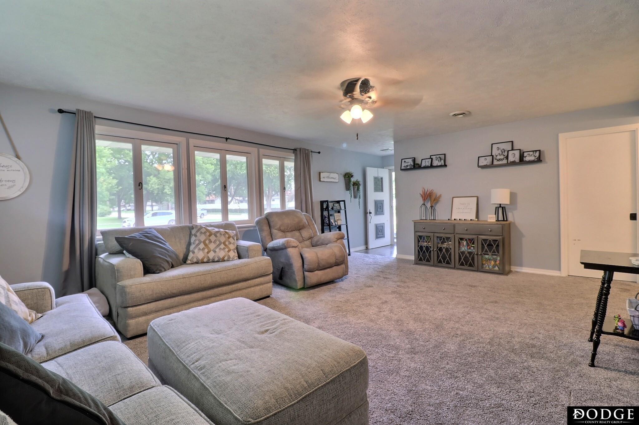 311 W 9th Street, North Bend, Nebraska image 5