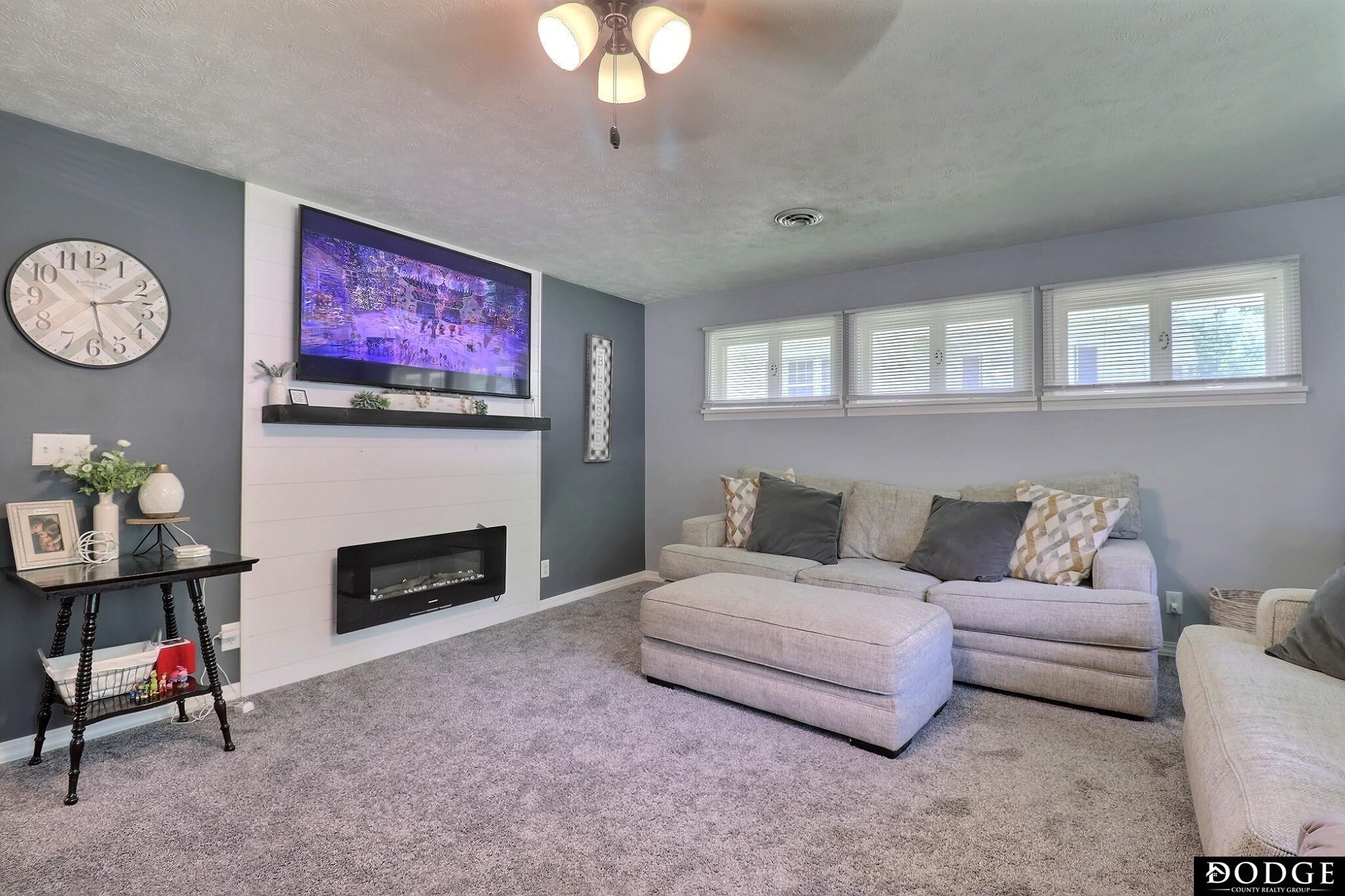 311 W 9th Street, North Bend, Nebraska image 6