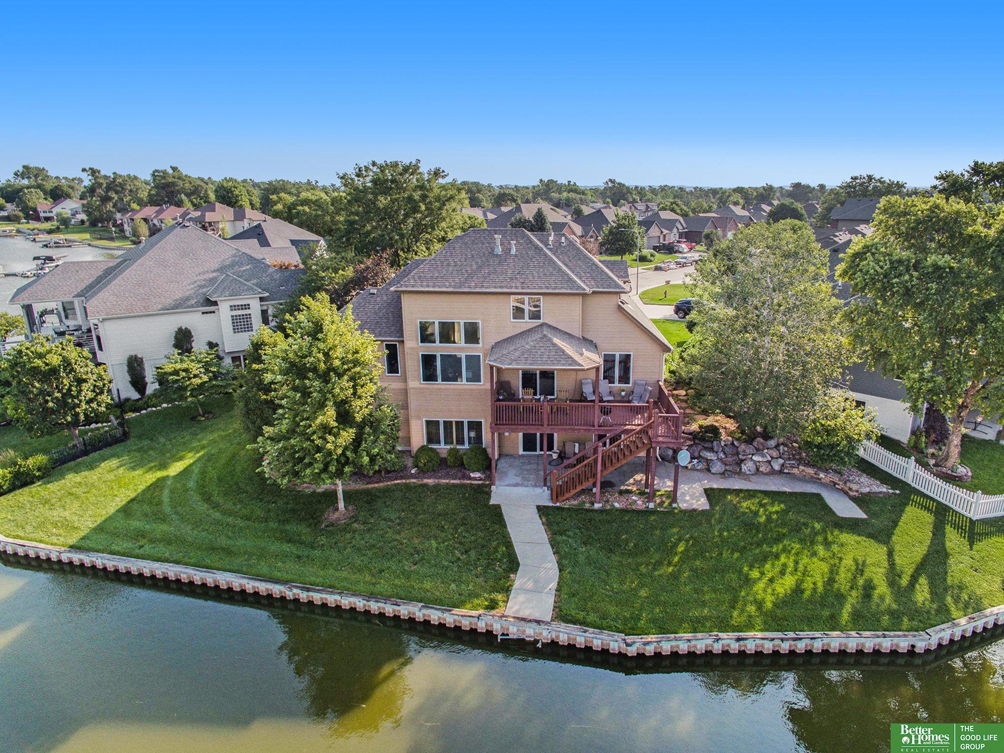 520 Coronado Circle, Carter Lake, Iowa image 37