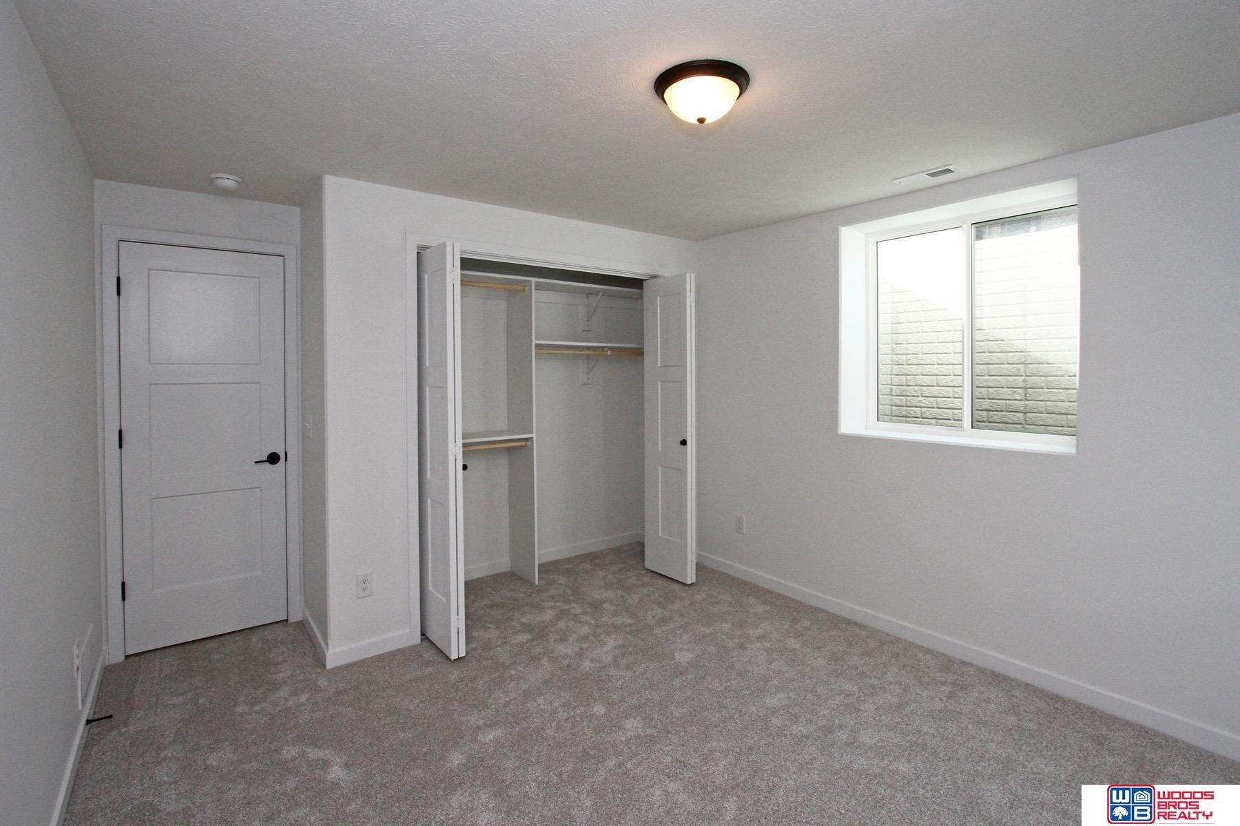 731 Terrace View Drive, Hickman, Nebraska image 29
