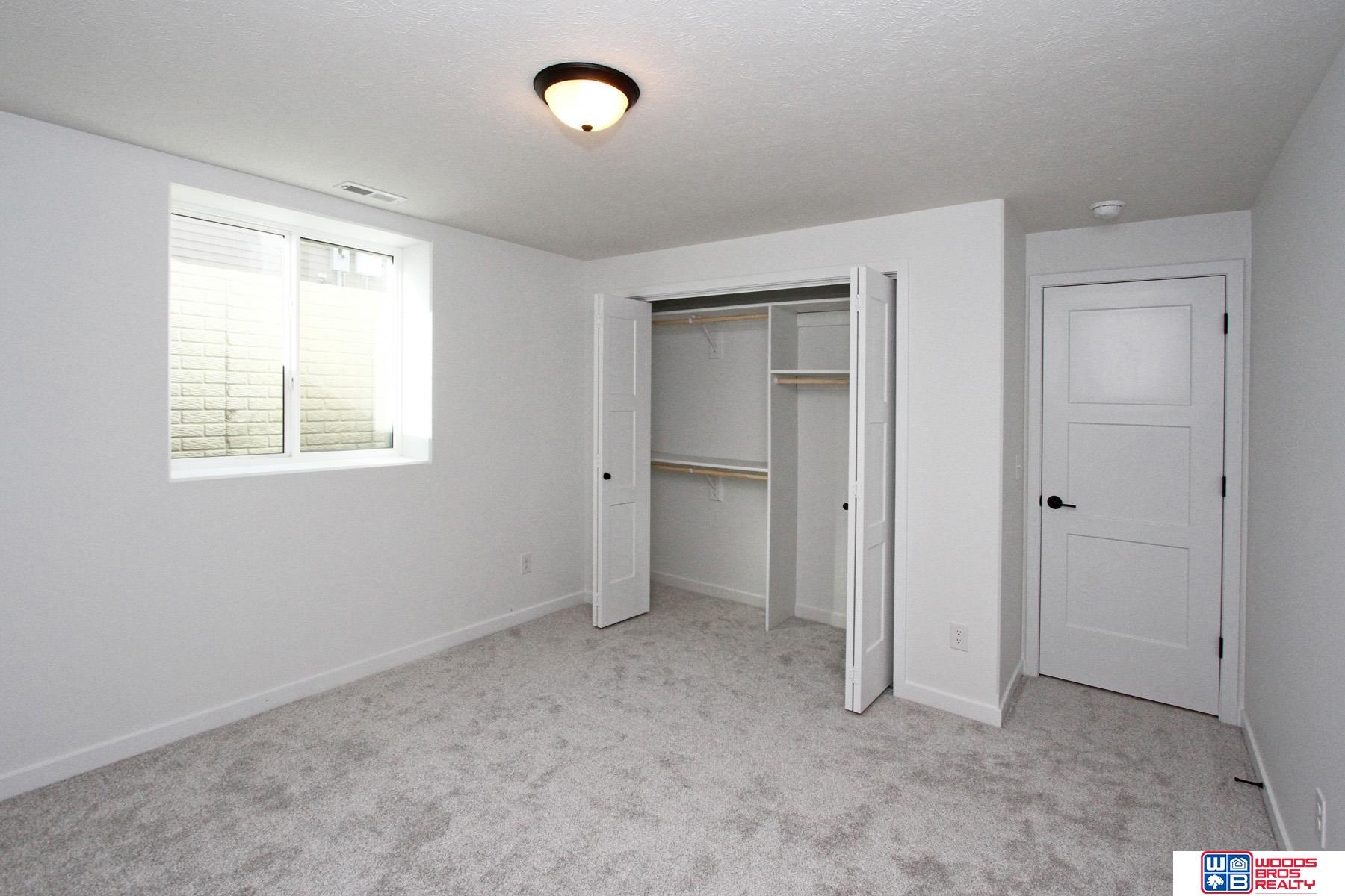 731 Terrace View Drive, Hickman, Nebraska image 30