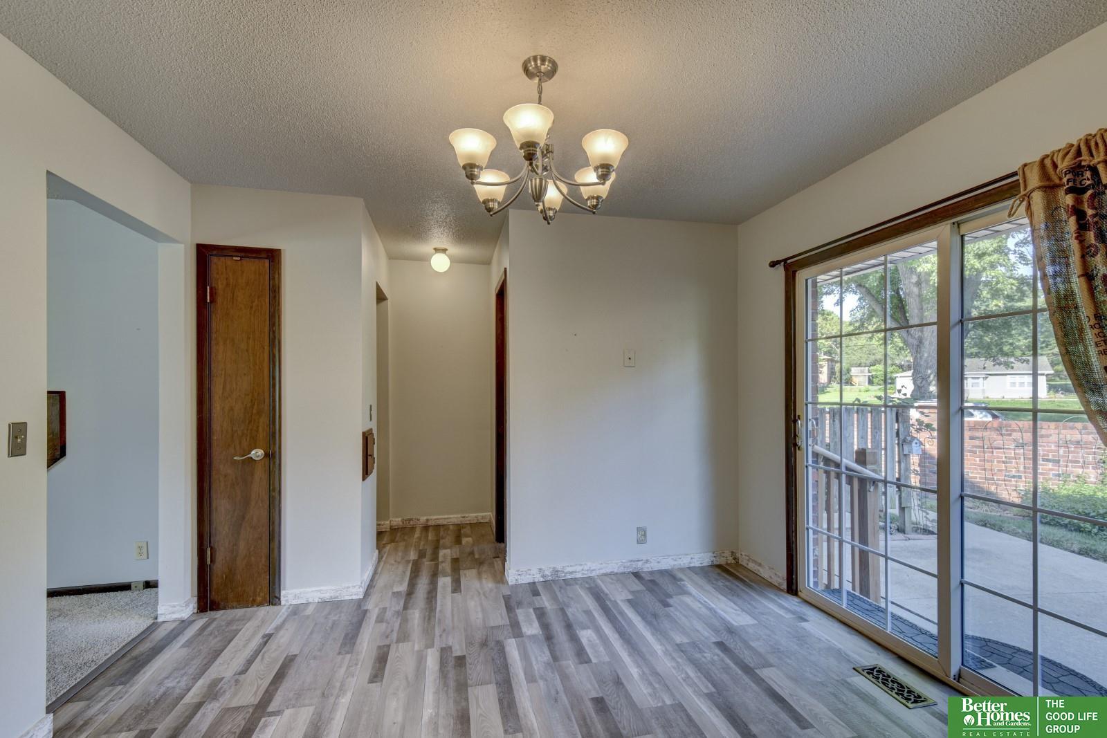 2306 Benson Gardens Boulevard, Omaha, Nebraska image 13