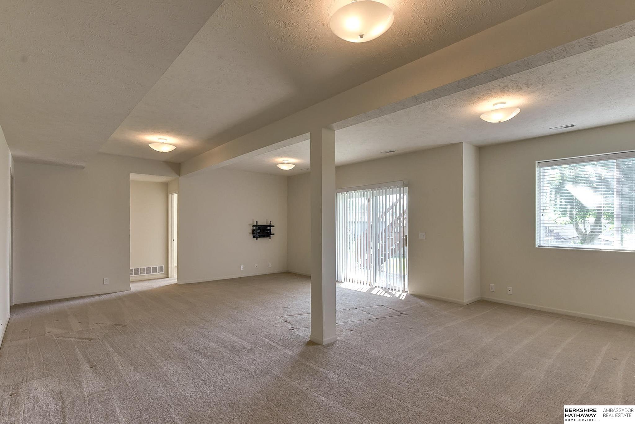 7501 N 77th Avenue, Omaha, Nebraska image 8