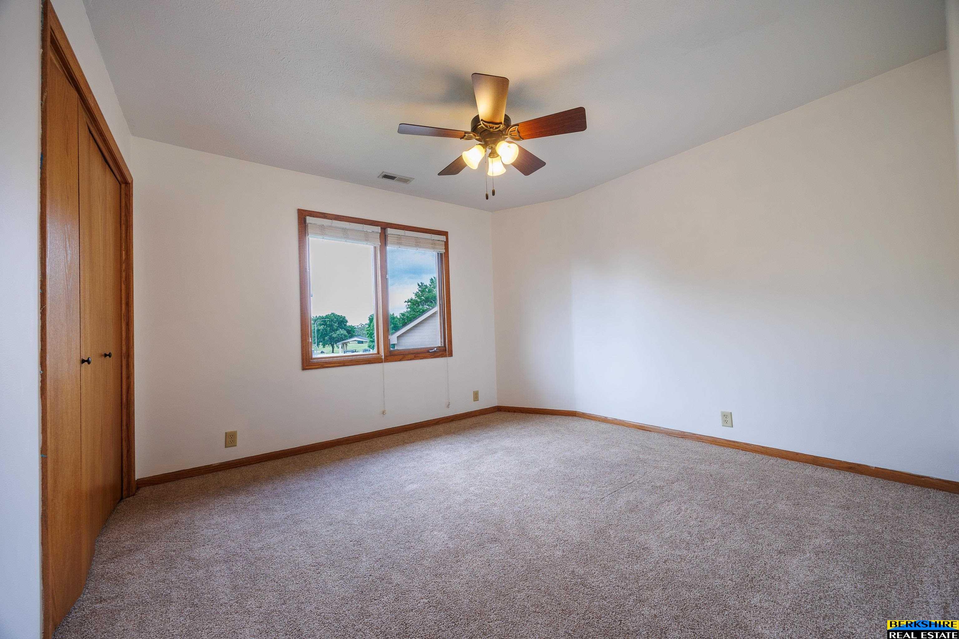600 Shorewood Lane, Waterloo, Nebraska image 18