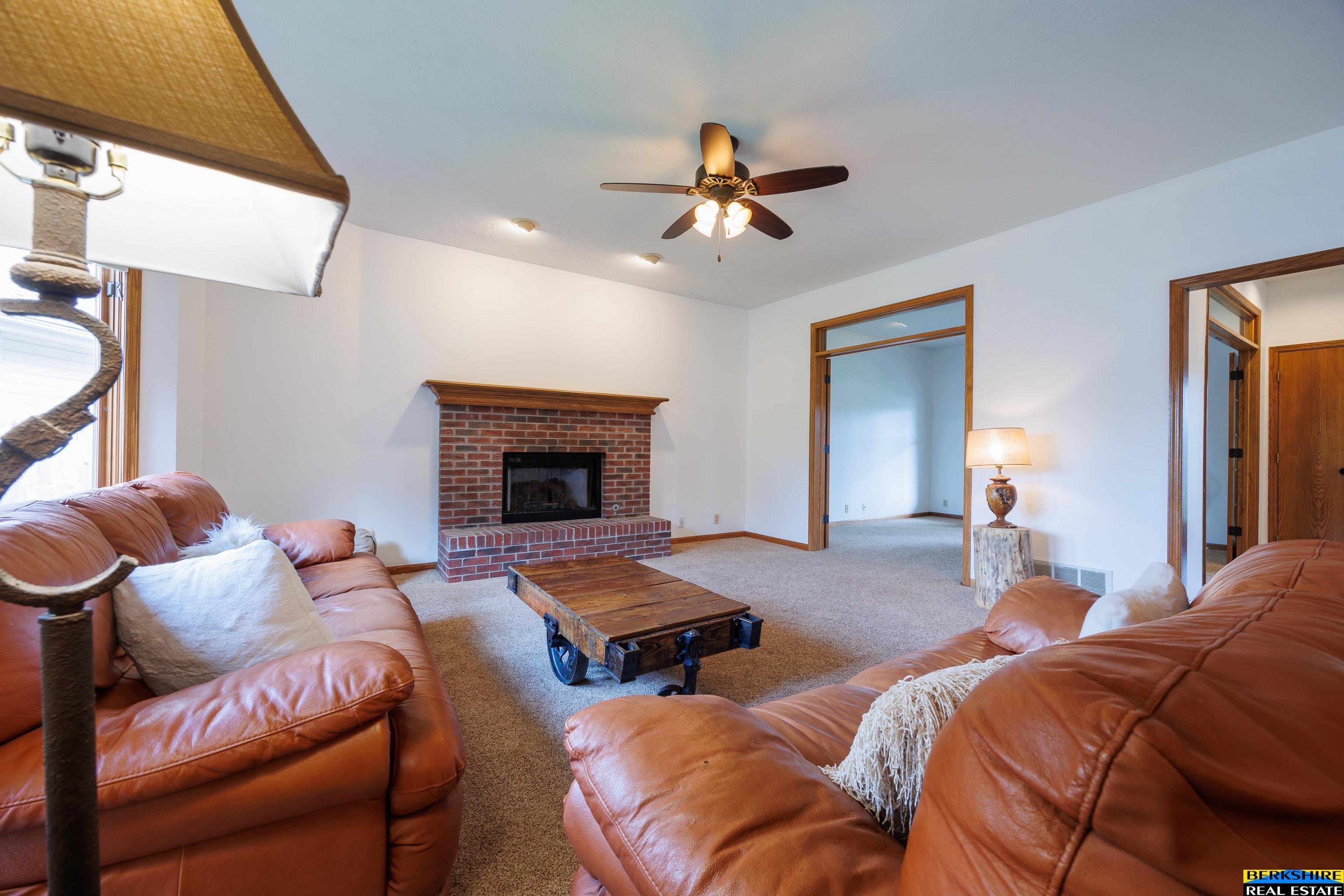 600 Shorewood Lane, Waterloo, Nebraska image 9