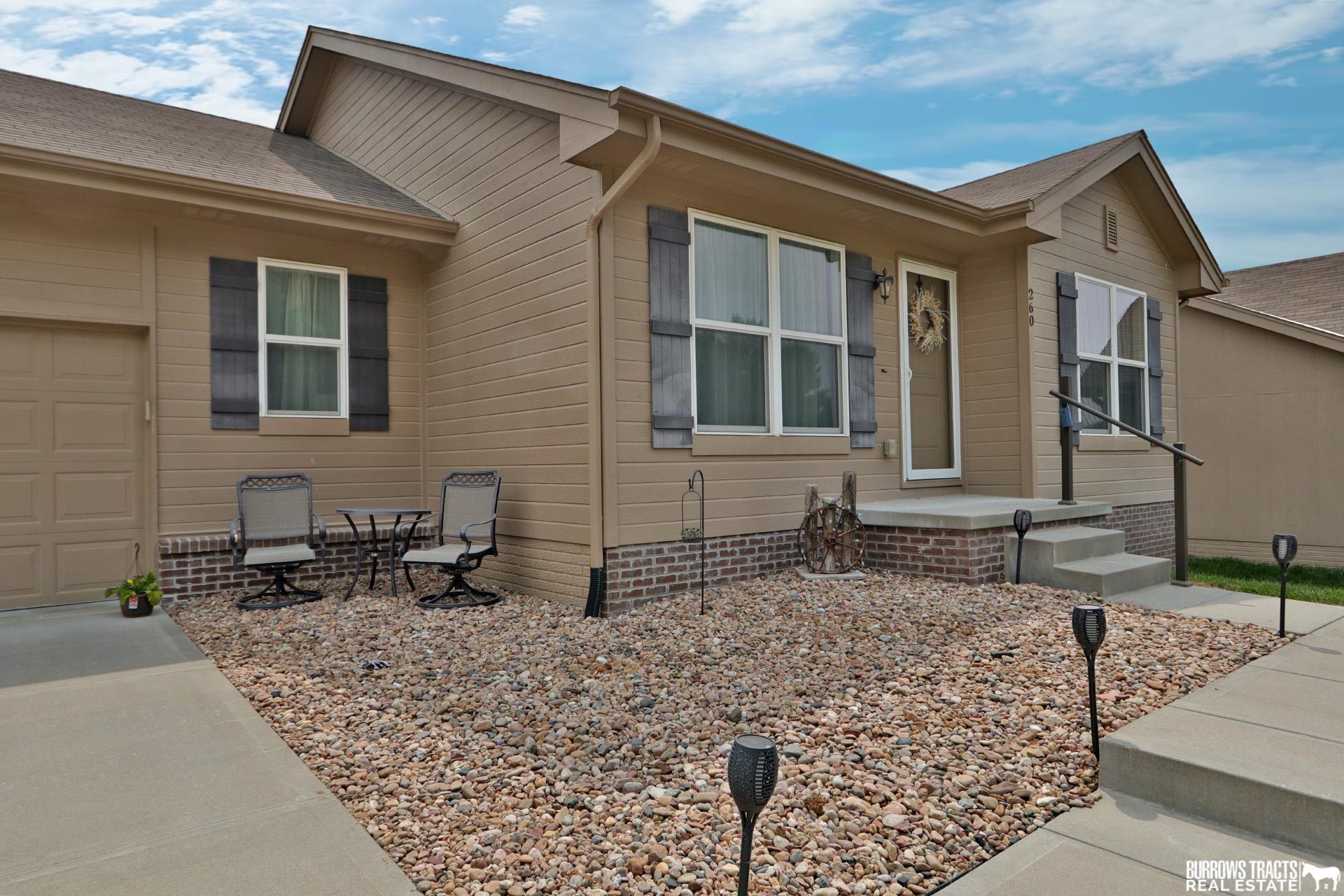 260 Eastwood Drive, Louisville, Nebraska image 3
