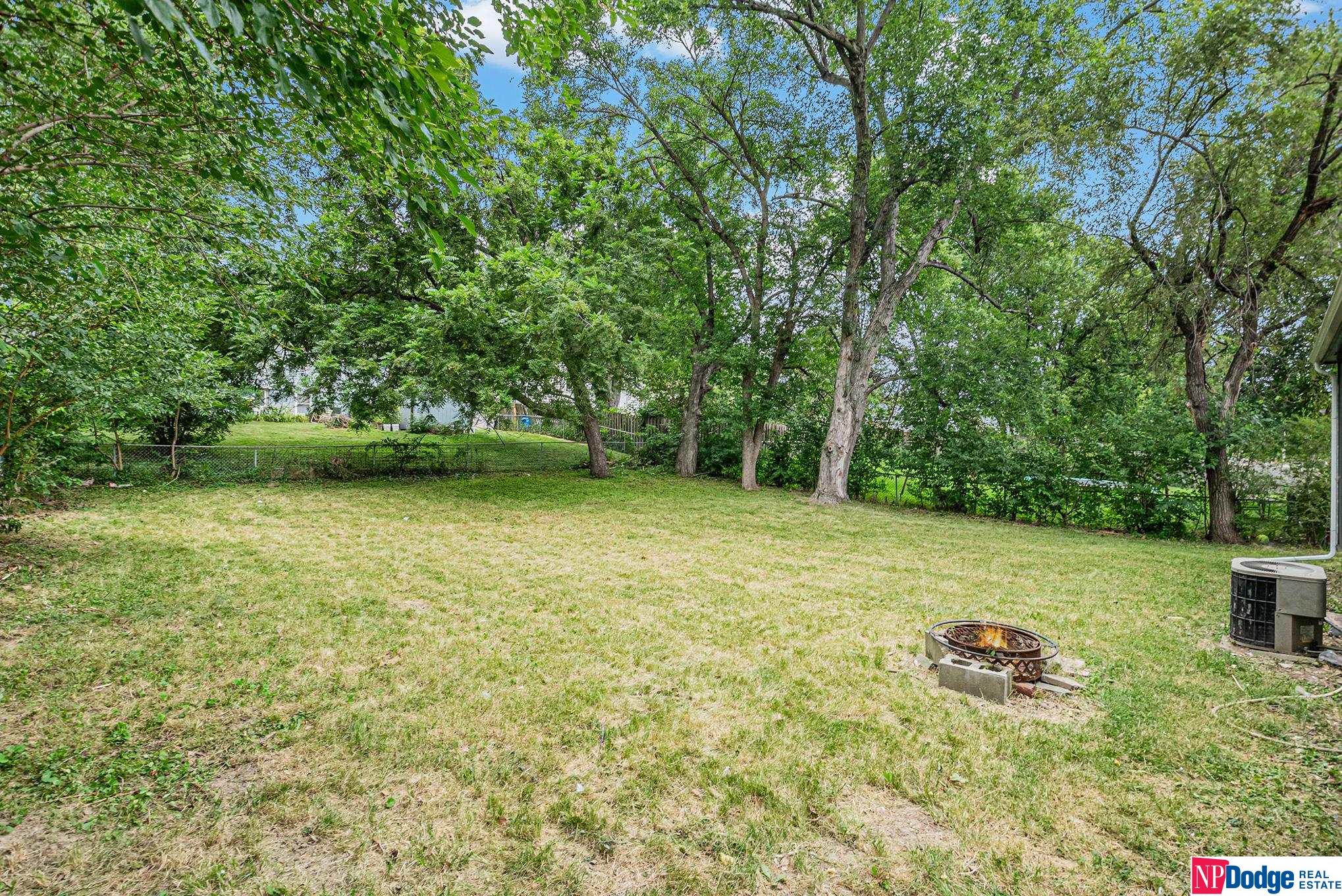 7507 Terry Drive, La Vista, Nebraska image 26