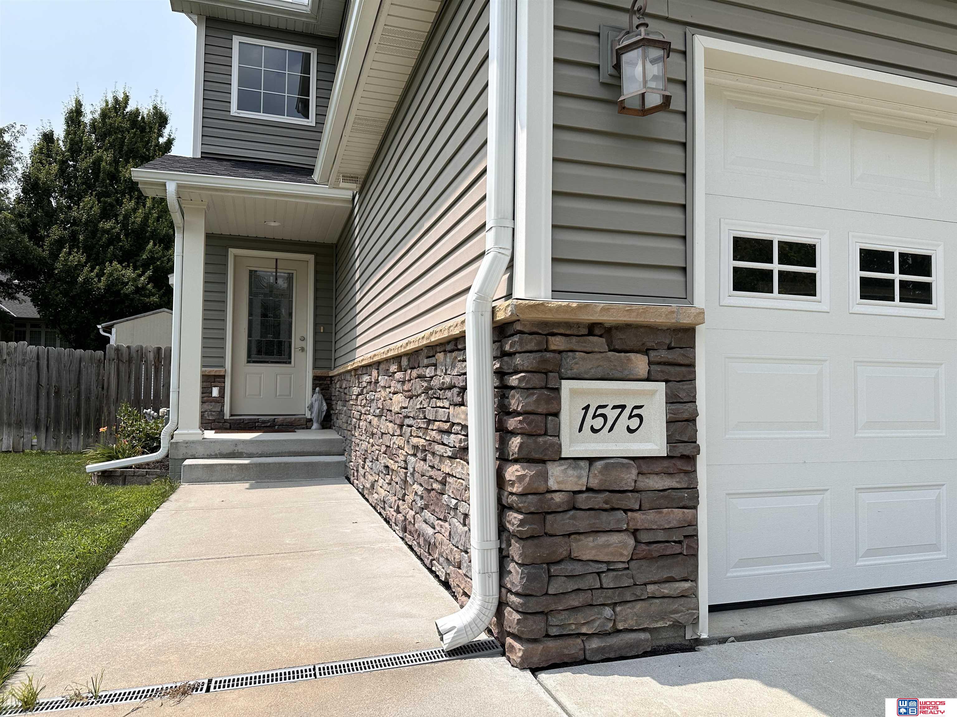 1575 N Columbia Avenue, Seward, Nebraska image 2
