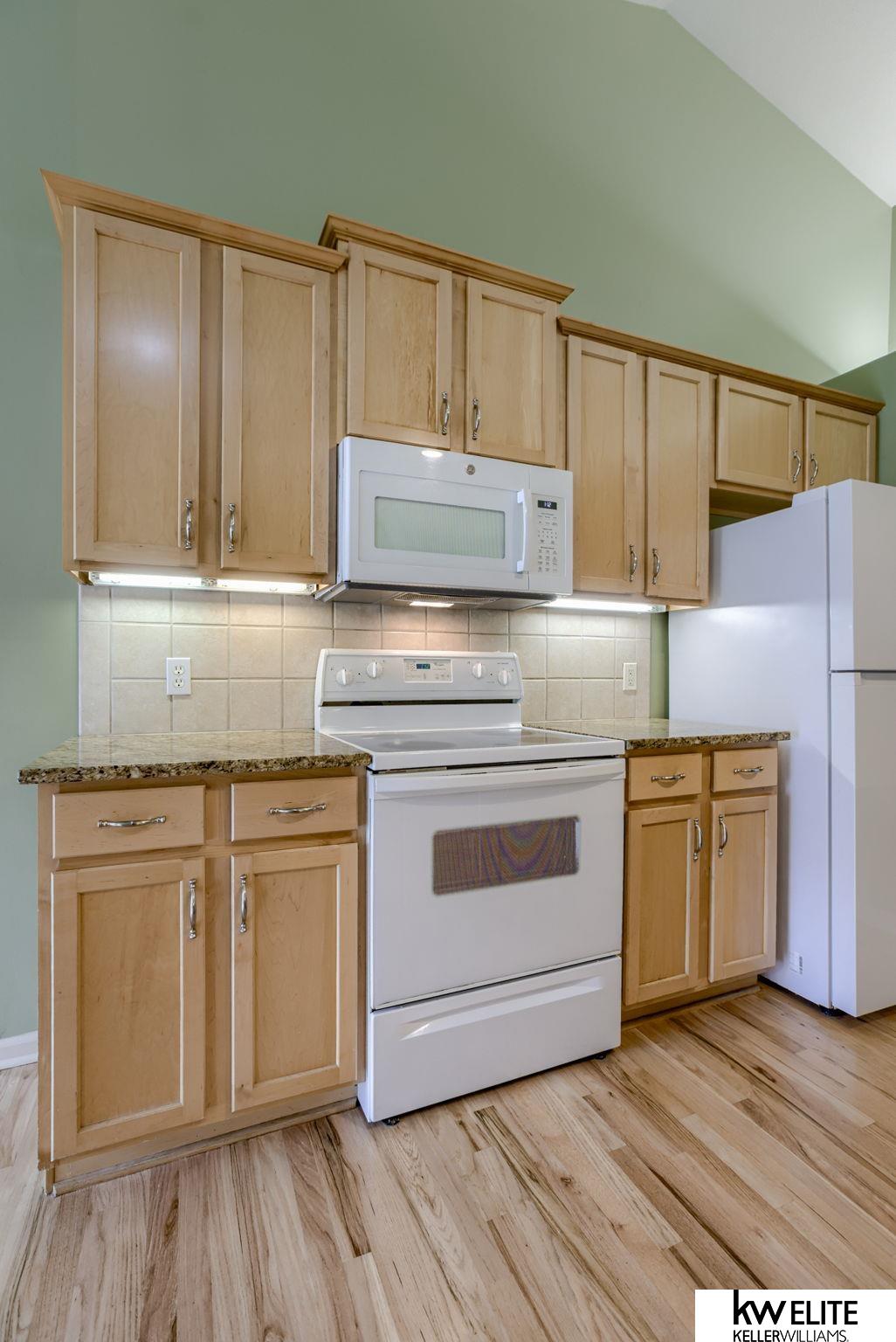 405 Cloverdale Drive, Council Bluffs, Iowa image 8