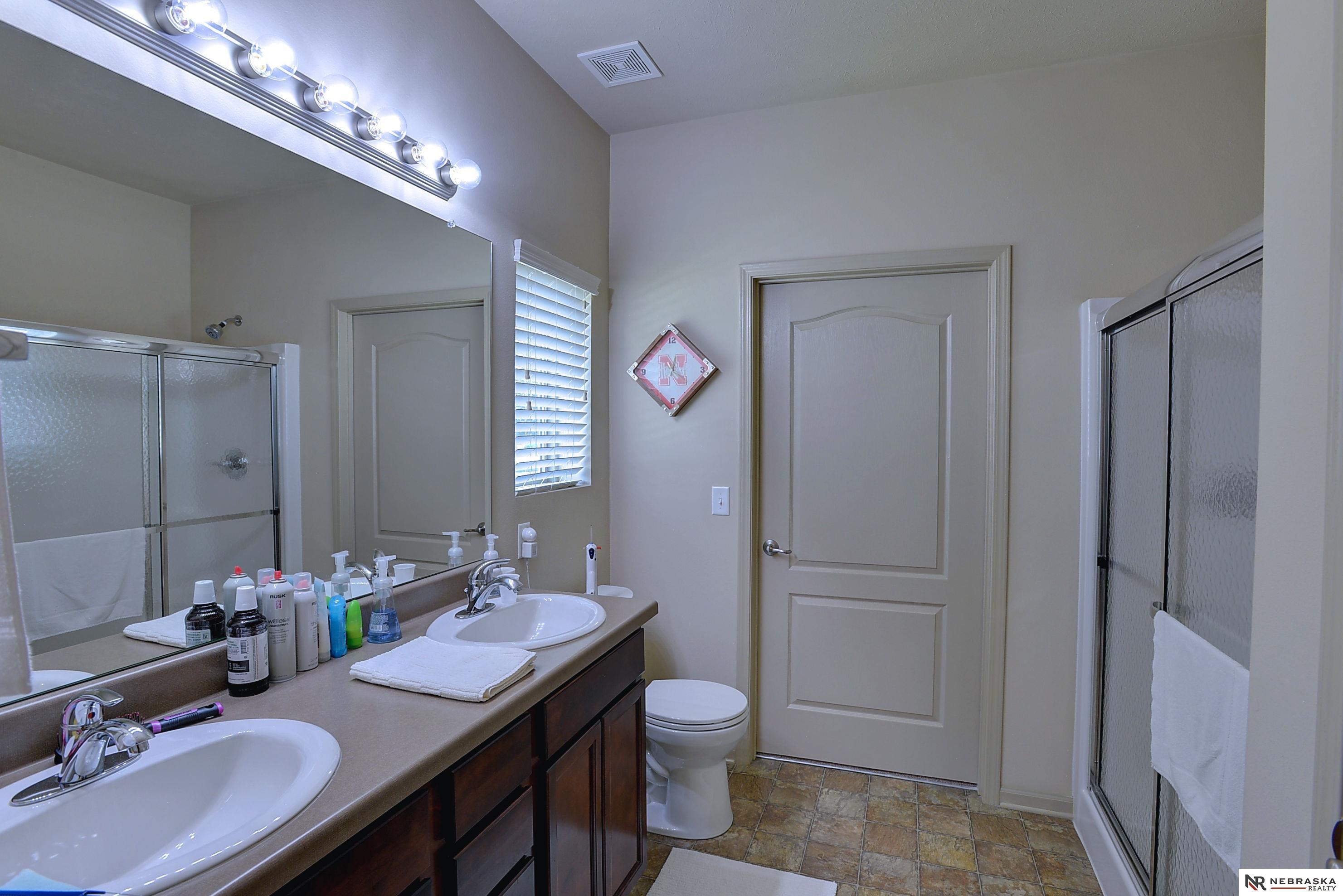 6926 N 141st Circle, Omaha, Nebraska image 9
