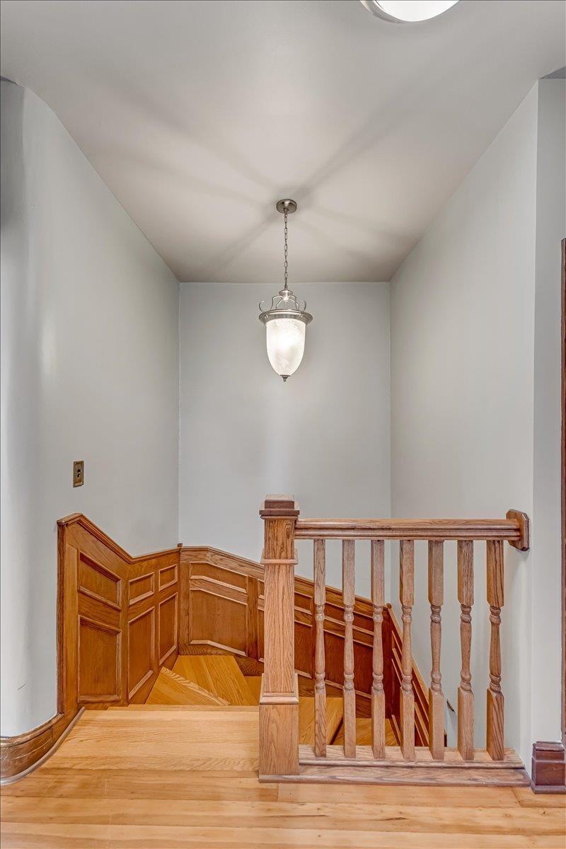108 S 36th Street, Omaha, Nebraska image 33
