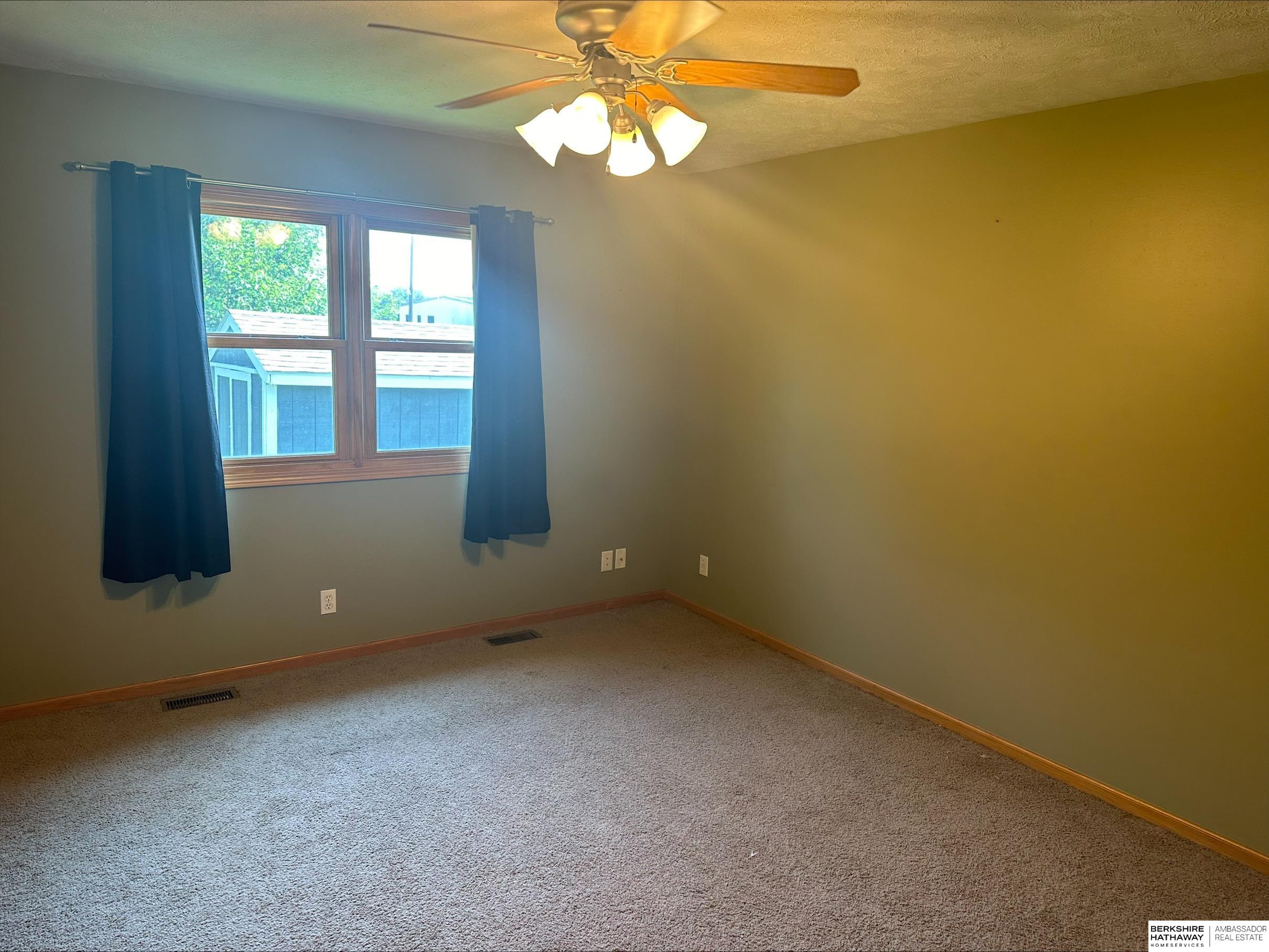 235 Sycamore Place, Hickman, Nebraska image 8