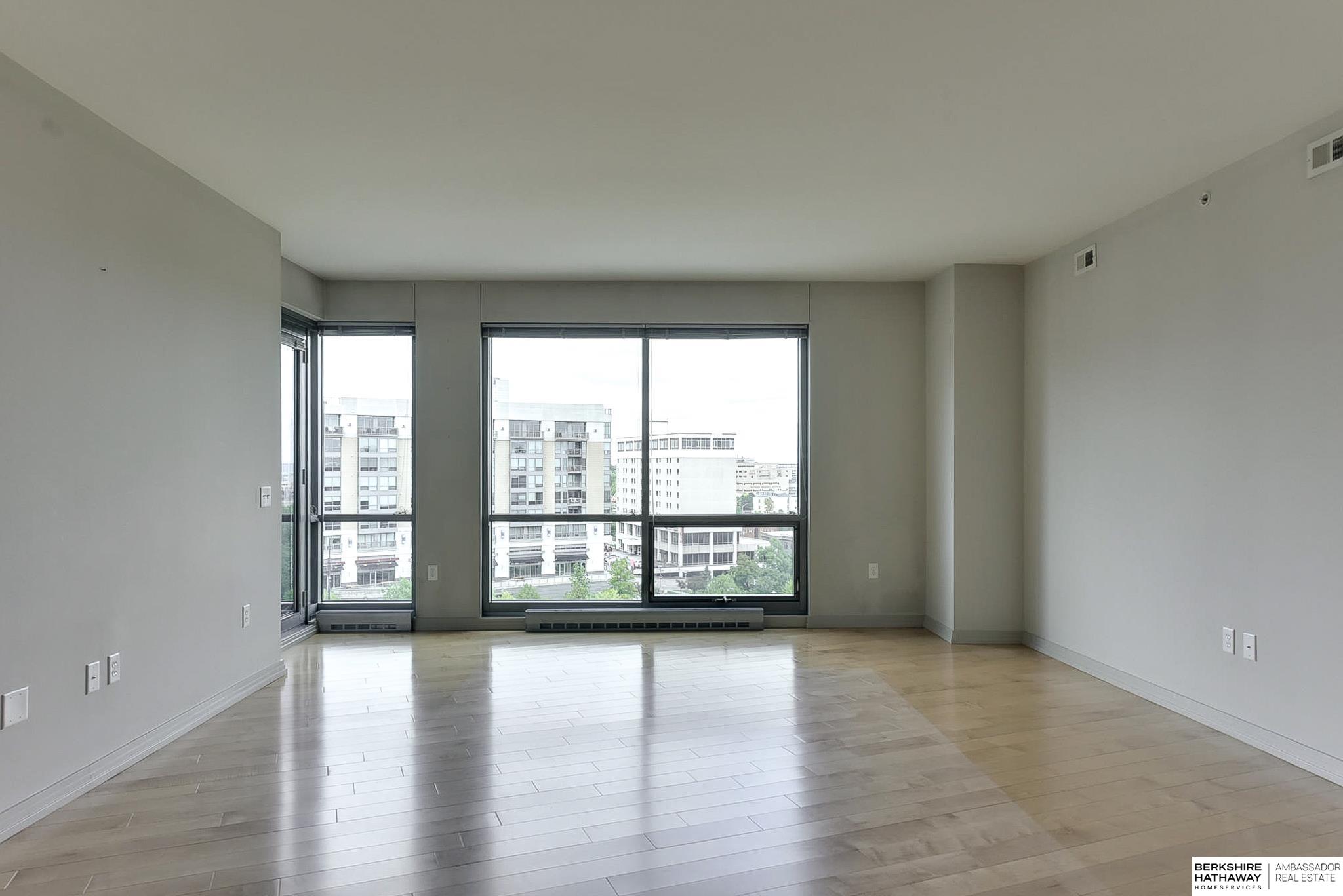 220 S 31st Avenue #3602, Omaha, Nebraska image 17
