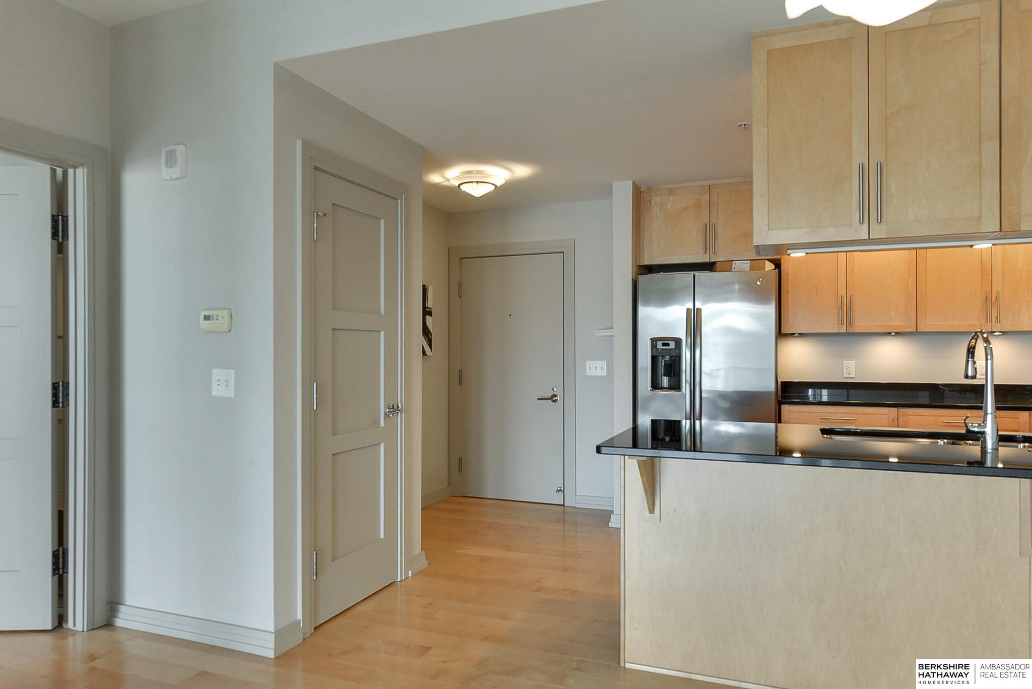 220 S 31st Avenue #3602, Omaha, Nebraska image 7