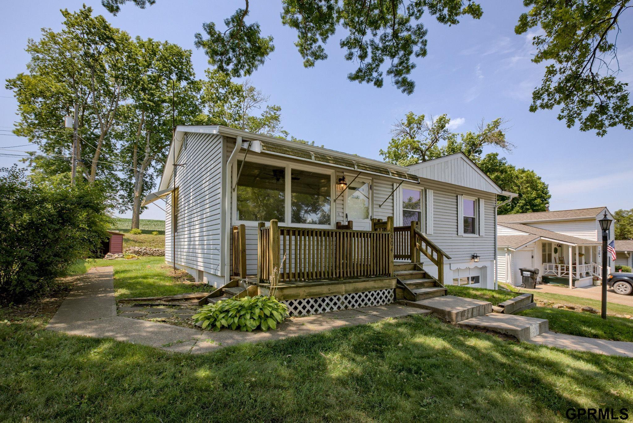 1004 Pleasant Drive, Plattsmouth, Nebraska image 2
