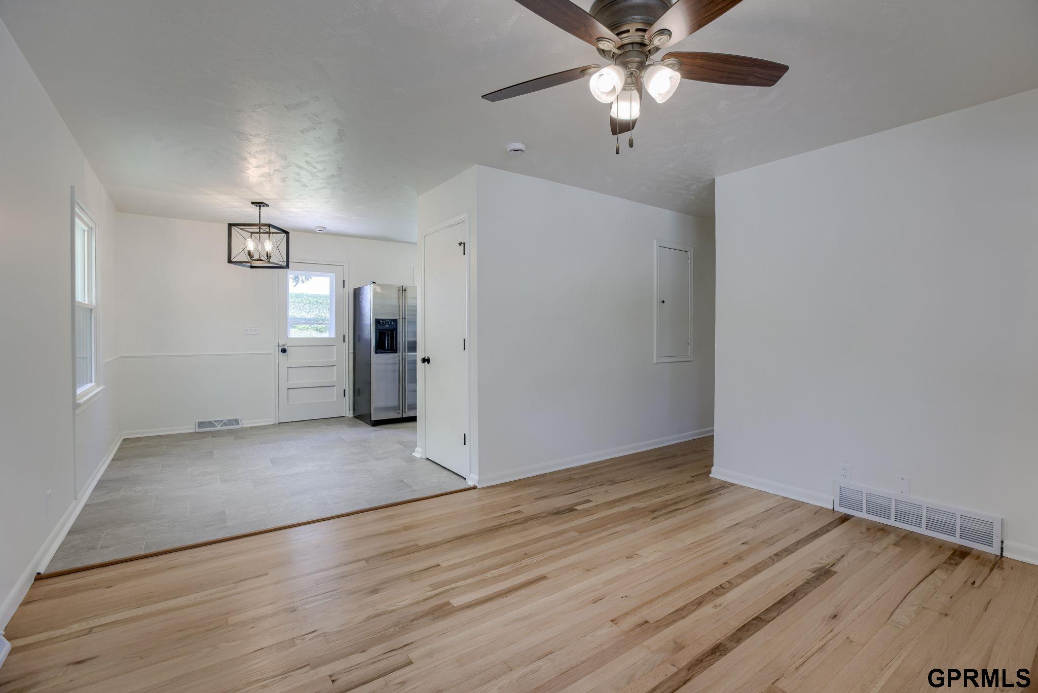 1004 Pleasant Drive, Plattsmouth, Nebraska image 6