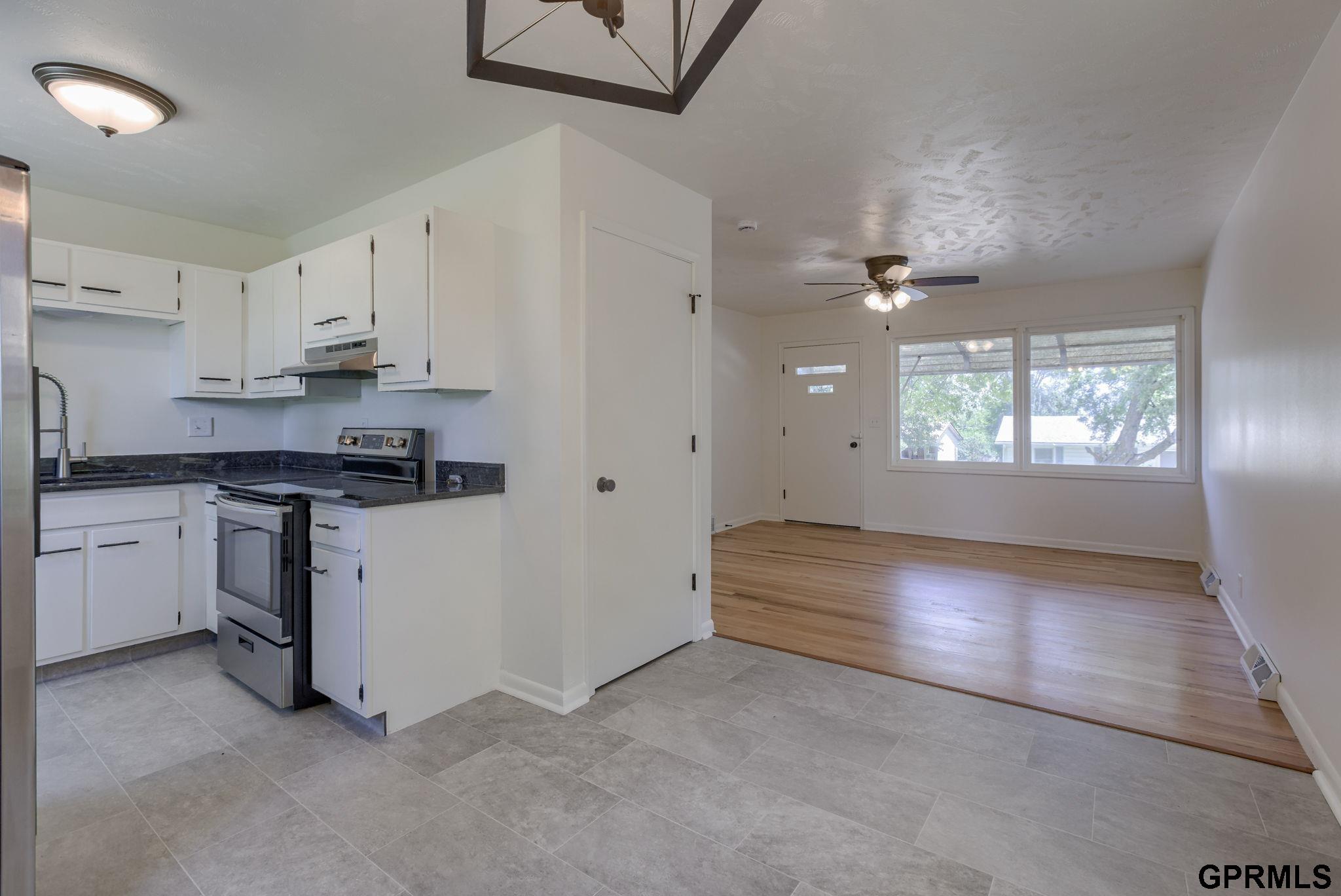 1004 Pleasant Drive, Plattsmouth, Nebraska image 7