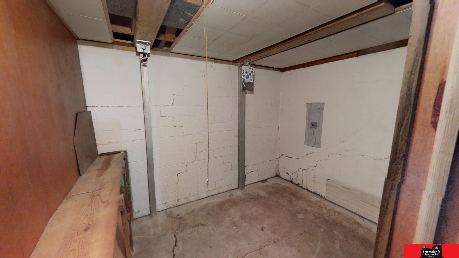 219 N Farragut Street, West Point, Nebraska image 24