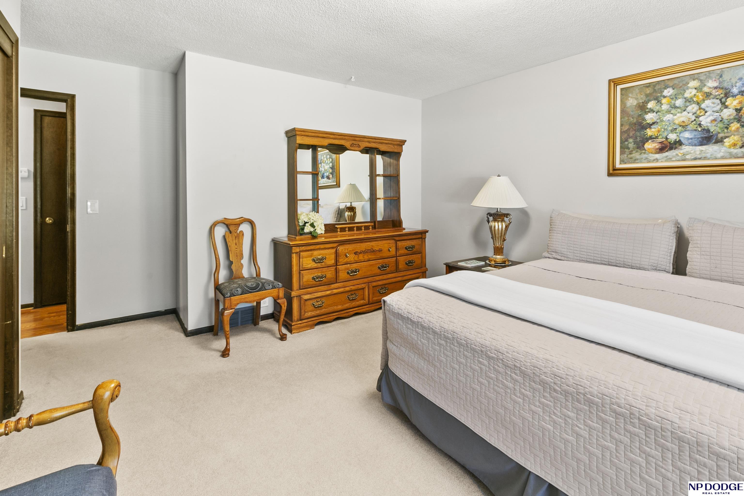 1320 S 118 Street, Omaha, Nebraska image 18