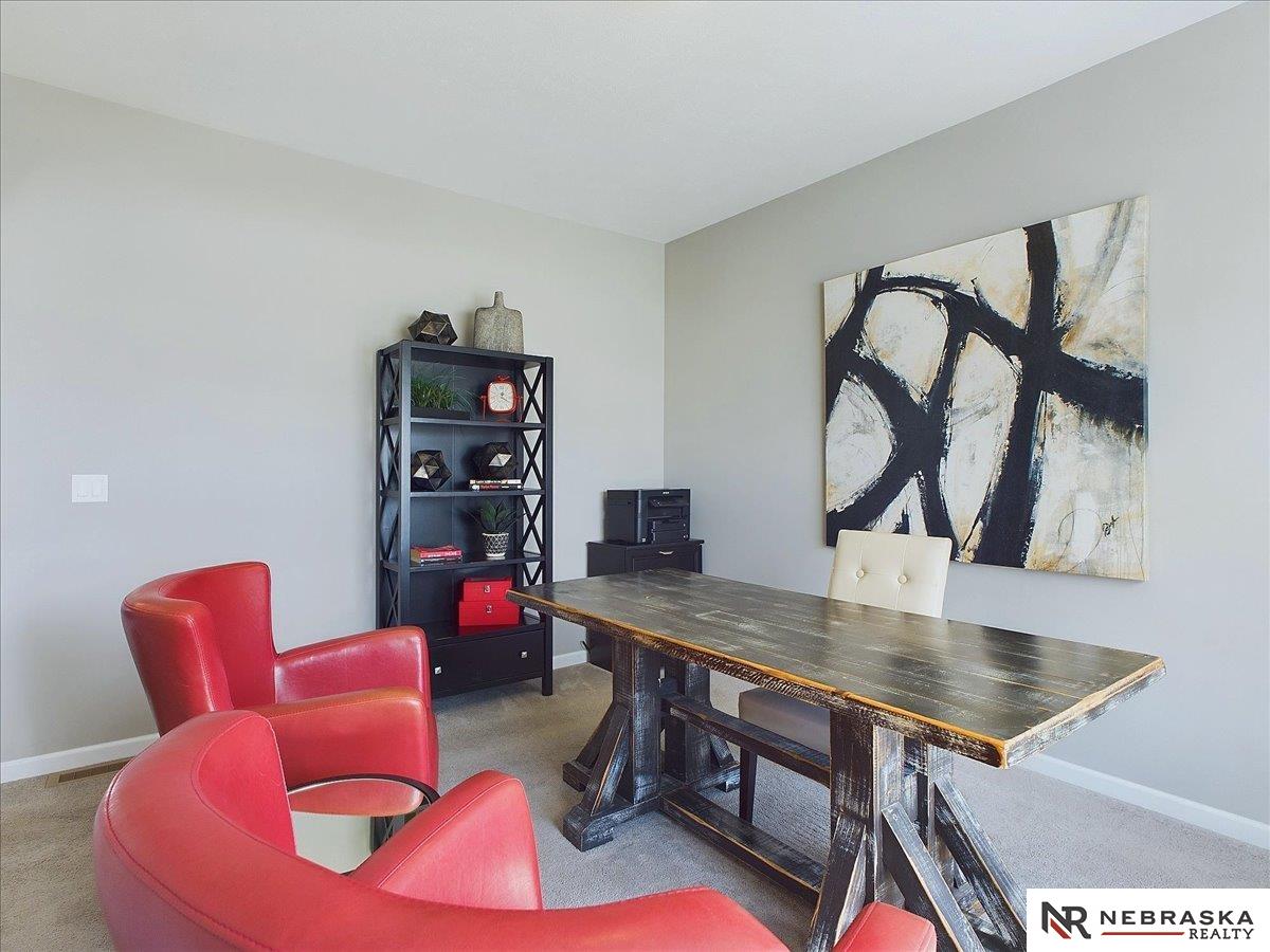 7930 Maxine Drive, Lincoln, Nebraska image 16