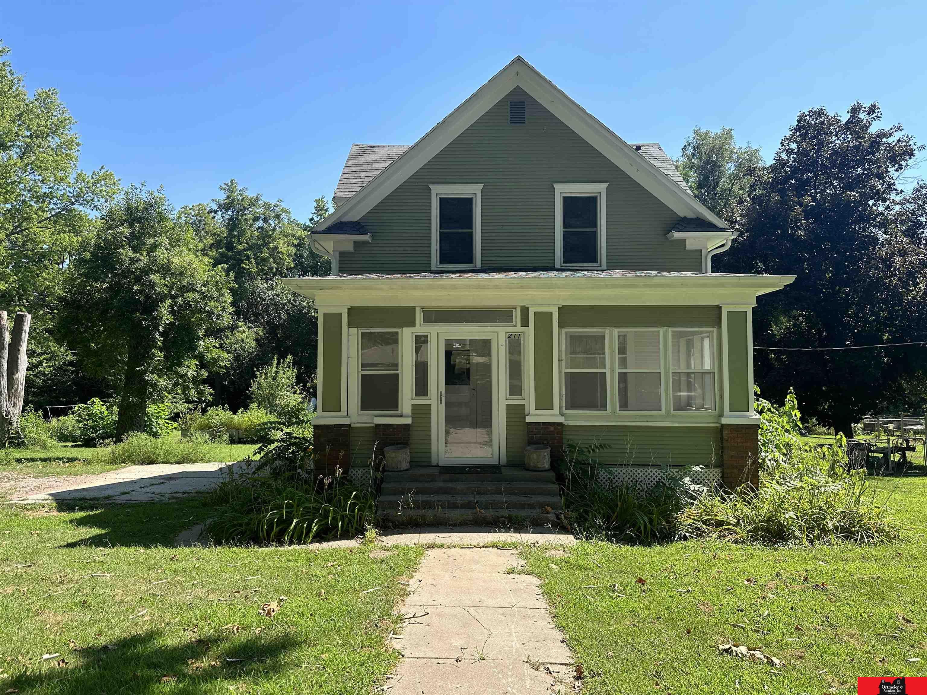 211 E Fulton Street, Oakland, Nebraska image 1