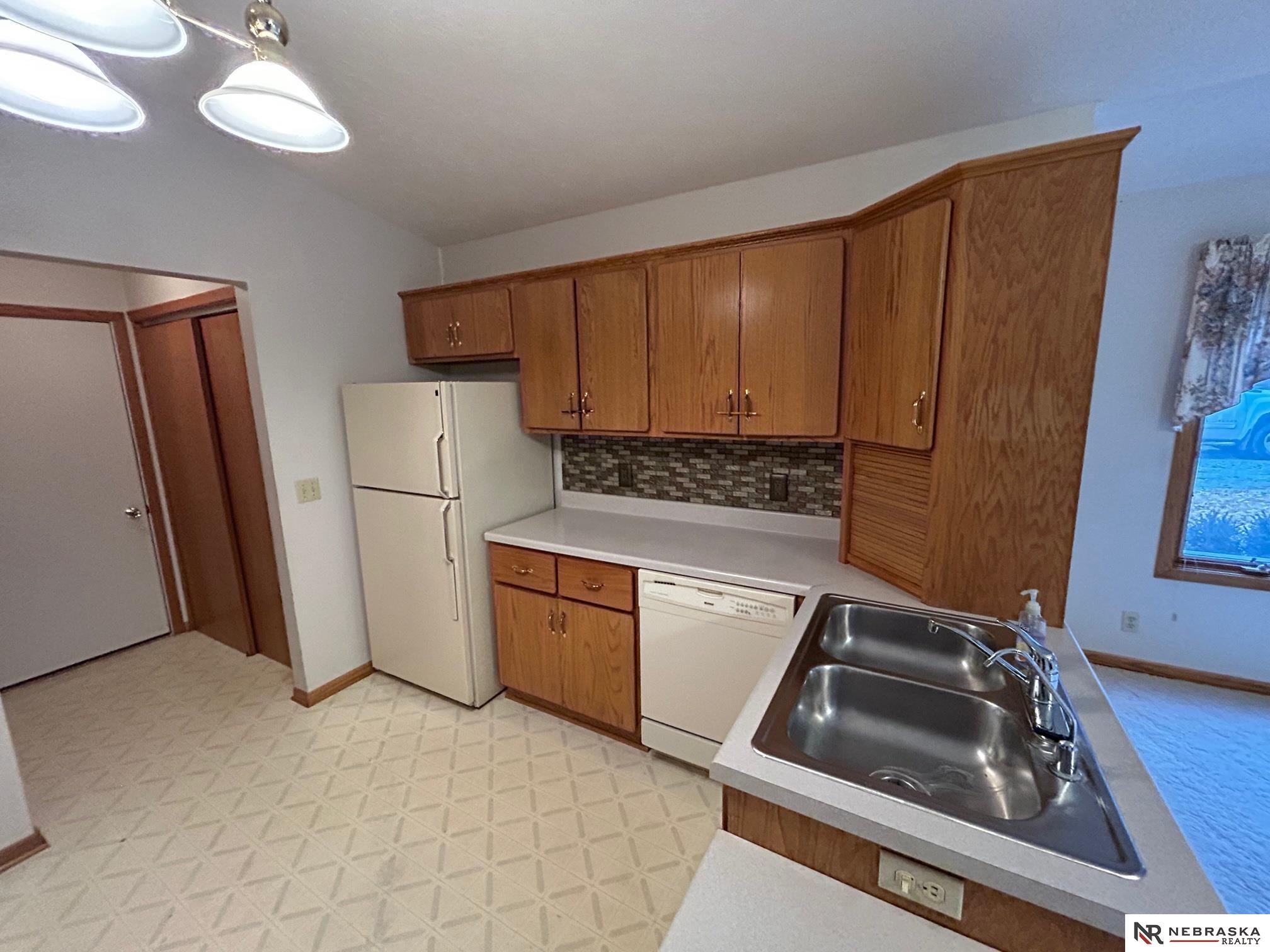 812 Country View Lane #6, Firth, Nebraska image 4