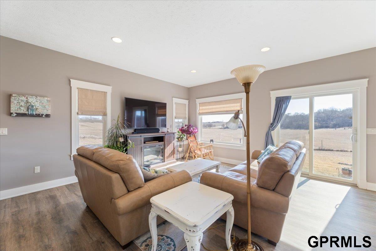 20387 Cardinal Lane, Council Bluffs, Iowa image 15