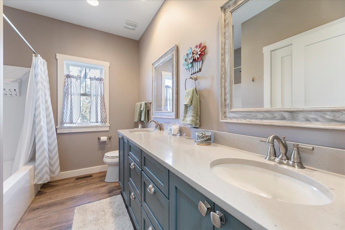 20387 Cardinal Lane, Council Bluffs, Iowa image 34