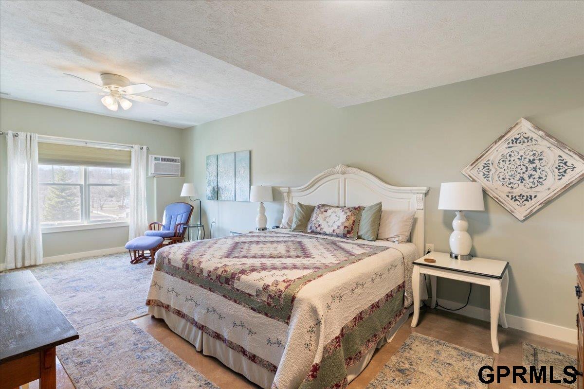 20387 Cardinal Lane, Council Bluffs, Iowa image 41