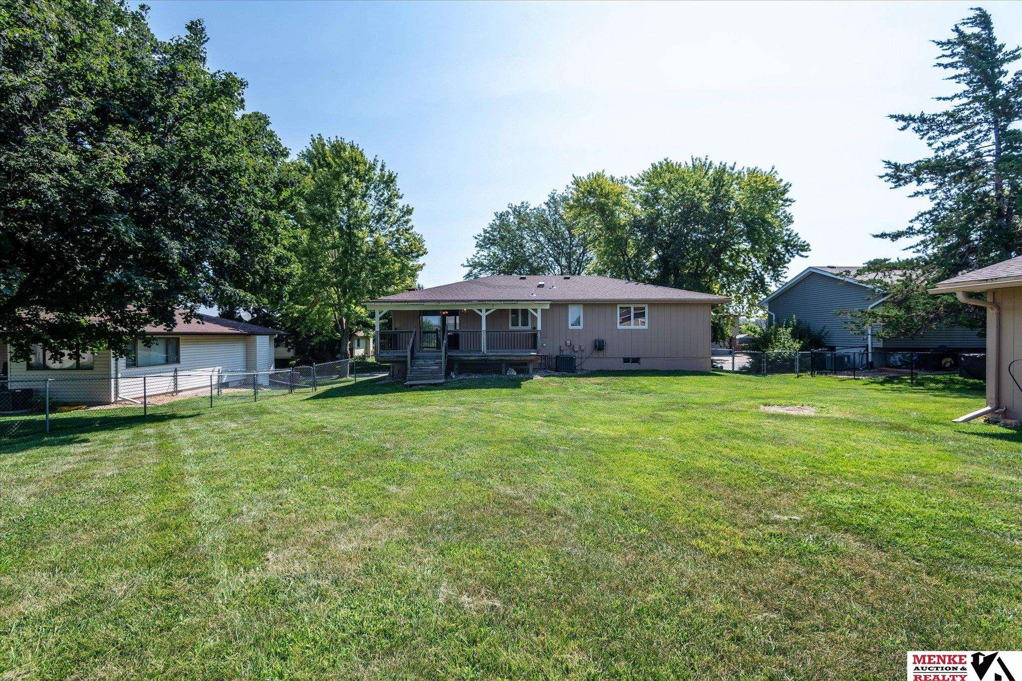 324 Wildwood Road, Council Bluffs, Iowa image 32