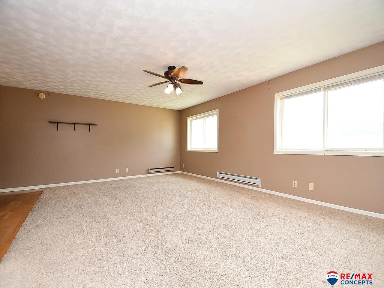 706 E 4th Street, Hickman, Nebraska image 6