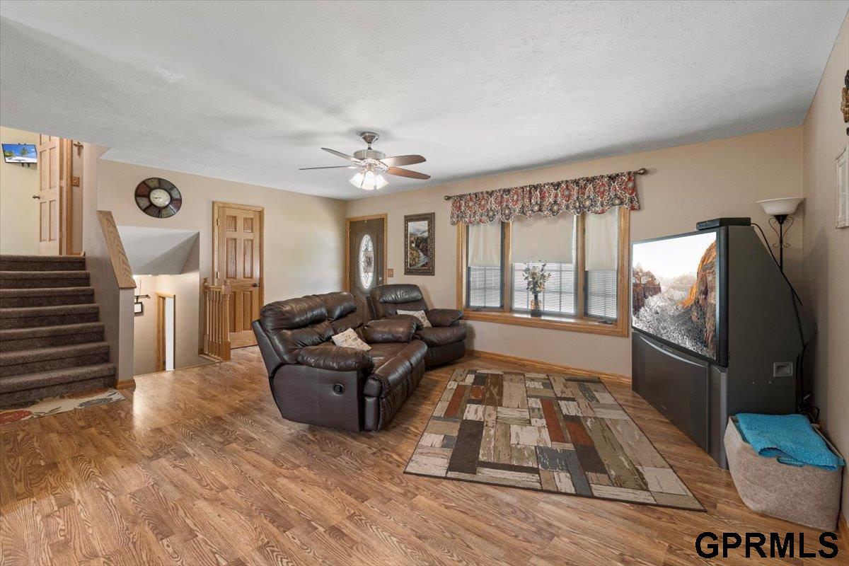 202 Laurie Circle, Neola, Iowa image 12
