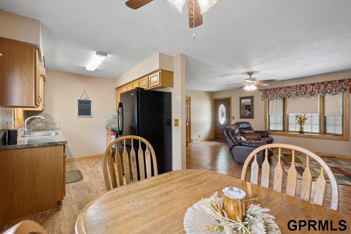202 Laurie Circle, Neola, Iowa image 16