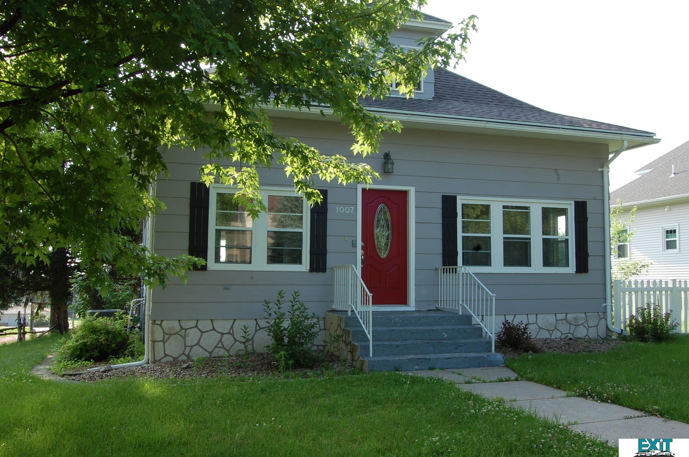 1007 Redick Avenue, Creighton, Nebraska image 1