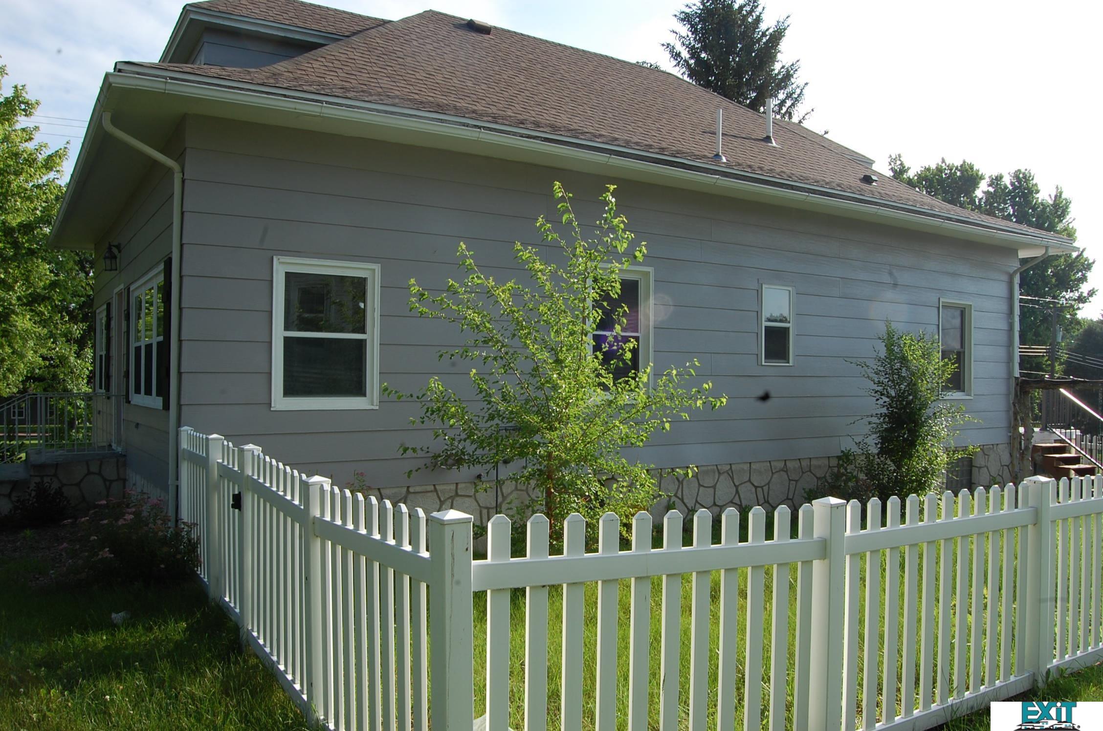 1007 Redick Avenue, Creighton, Nebraska image 2