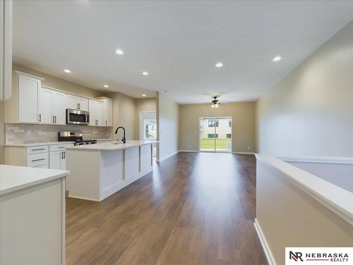 1079 Titan Drive, Hickman, Nebraska image 19