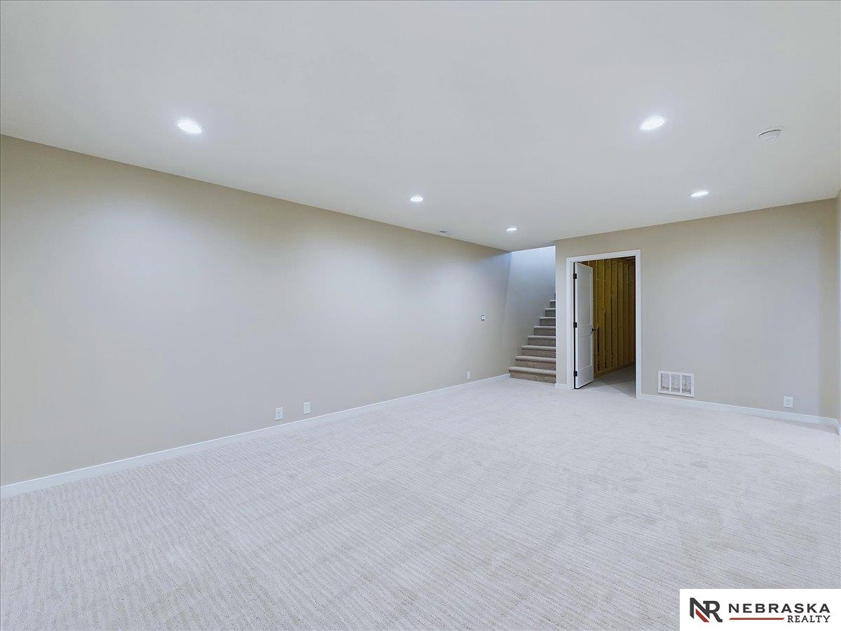 1079 Titan Drive, Hickman, Nebraska image 22