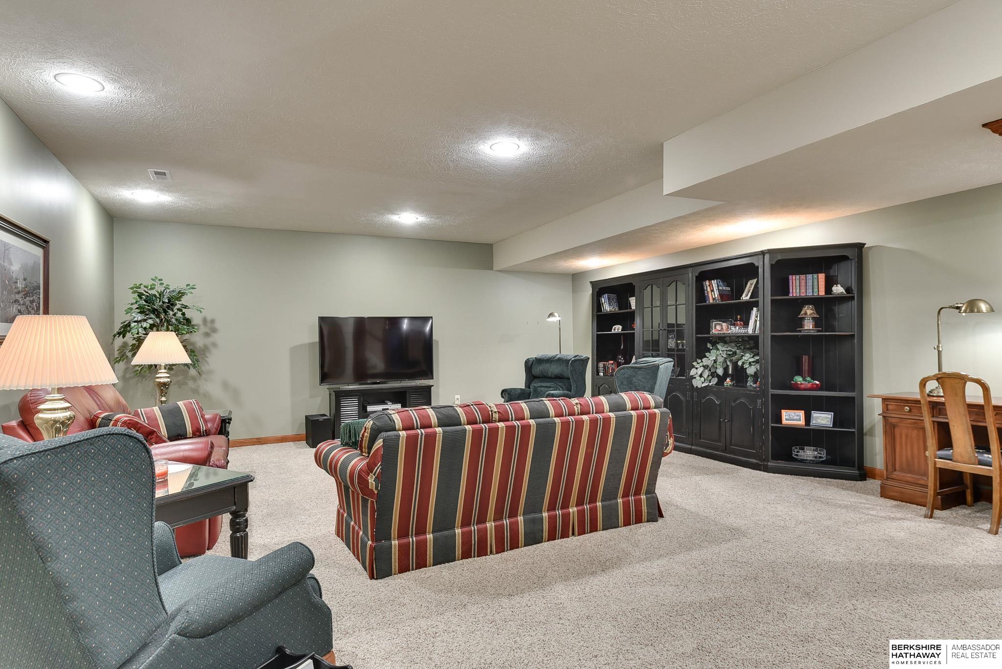 8105 N 281st Avenue, Valley, Nebraska image 37