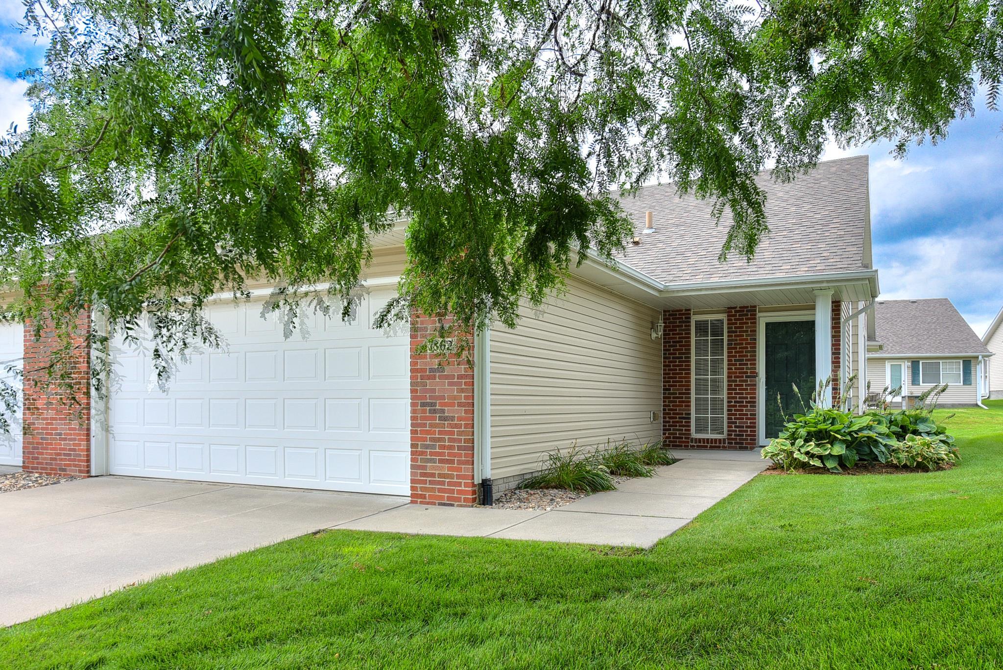1862 N 175th Plaza, Omaha, Nebraska image 2