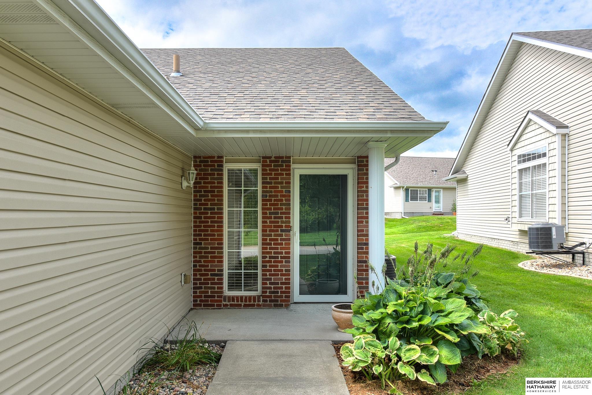 1862 N 175th Plaza, Omaha, Nebraska image 3