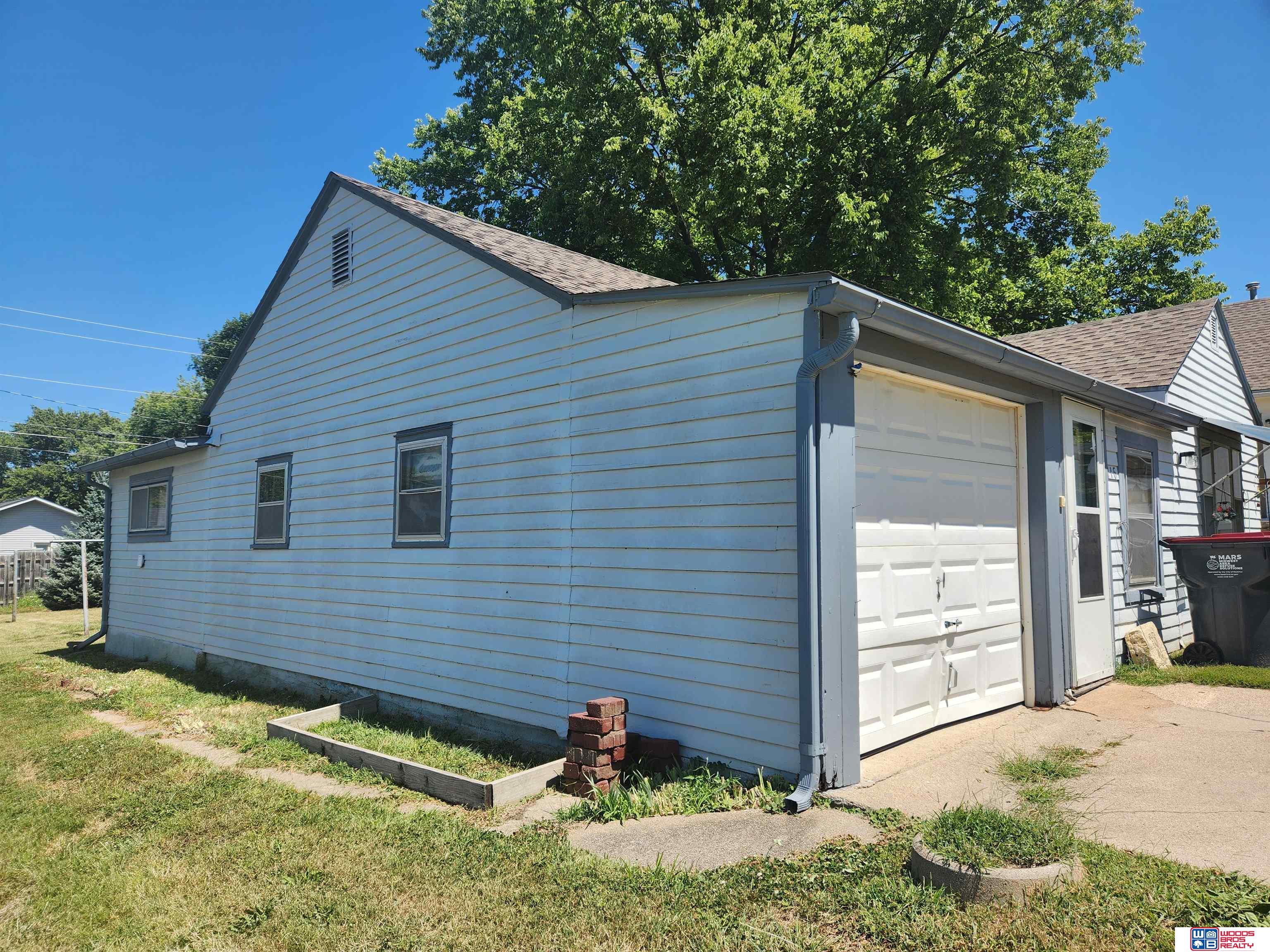 716 Millikin Avenue, Beatrice, Nebraska image 3
